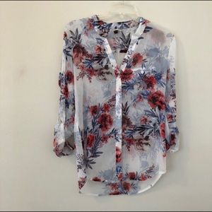 SOLD Kut from the Kloth floral pocket top blouse